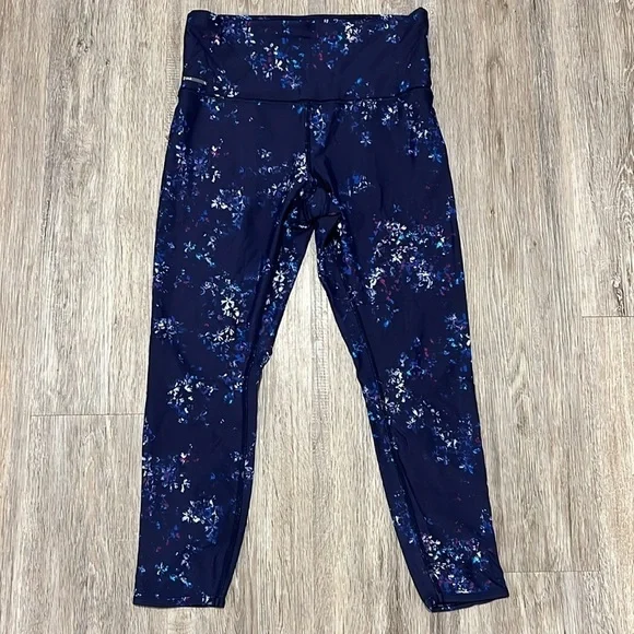 Lole Capri Leggings​​​​ - Picture 5 of 14